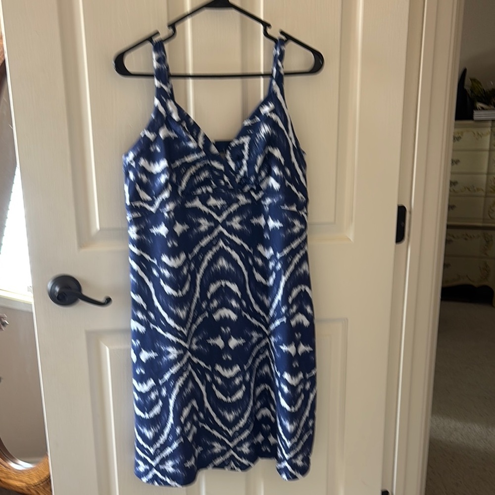 Balance Blue and White Patterned Women's Dress